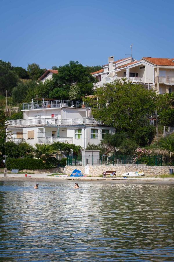 Beach Suite Nina Supetarska Draga Εξωτερικό φωτογραφία