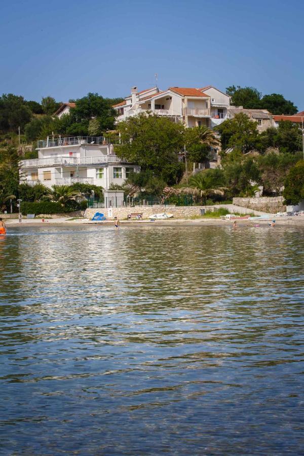 Beach Suite Nina Supetarska Draga Εξωτερικό φωτογραφία