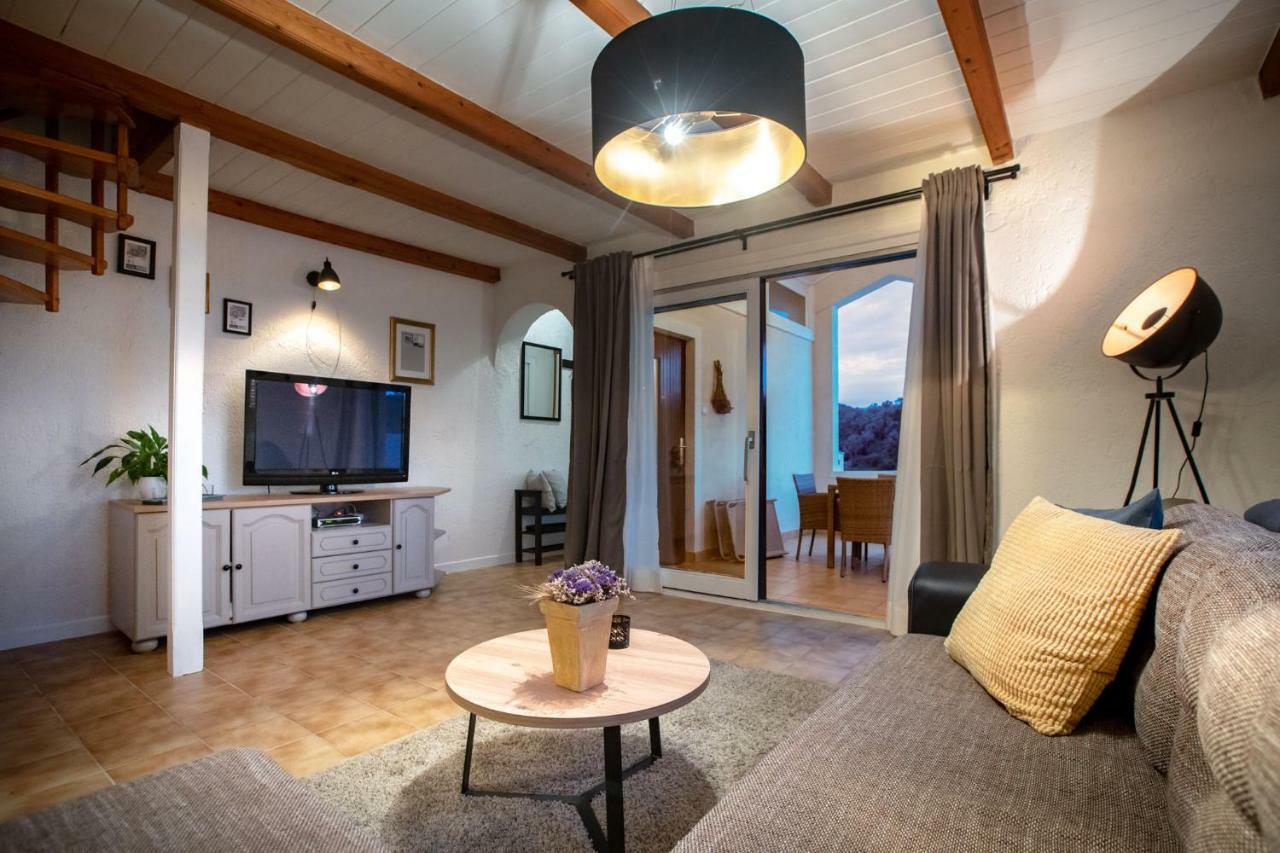 Beach Suite Nina Supetarska Draga Εξωτερικό φωτογραφία